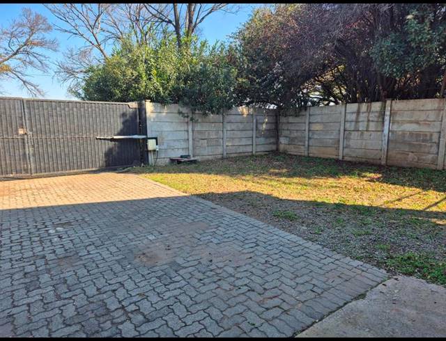 INDUSTRIAL PROPERTY TO RENT IN DUNCANVILLE